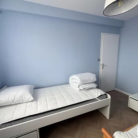 T3 Au 6e Etage Avec Balcon Et Vue - Fr-1-197-200 Apartment *