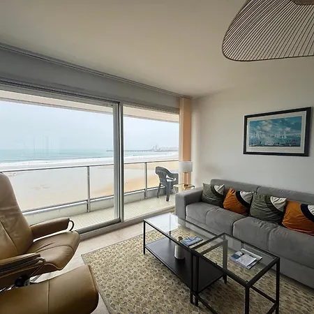 Apartment T3 Au 6e Etage Avec Balcon Et Vue - Fr-1-197-200 *