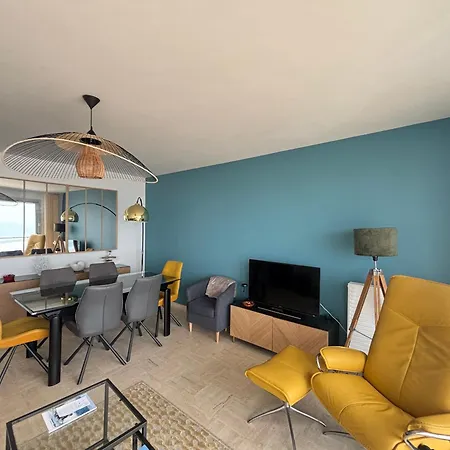 Apartment T3 Au 6e Etage Avec Balcon Et Vue - Fr-1-197-200