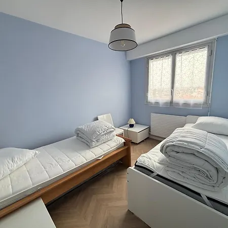 T3 Au 6e Etage Avec Balcon Et Vue - Fr-1-197-200 Apartment *